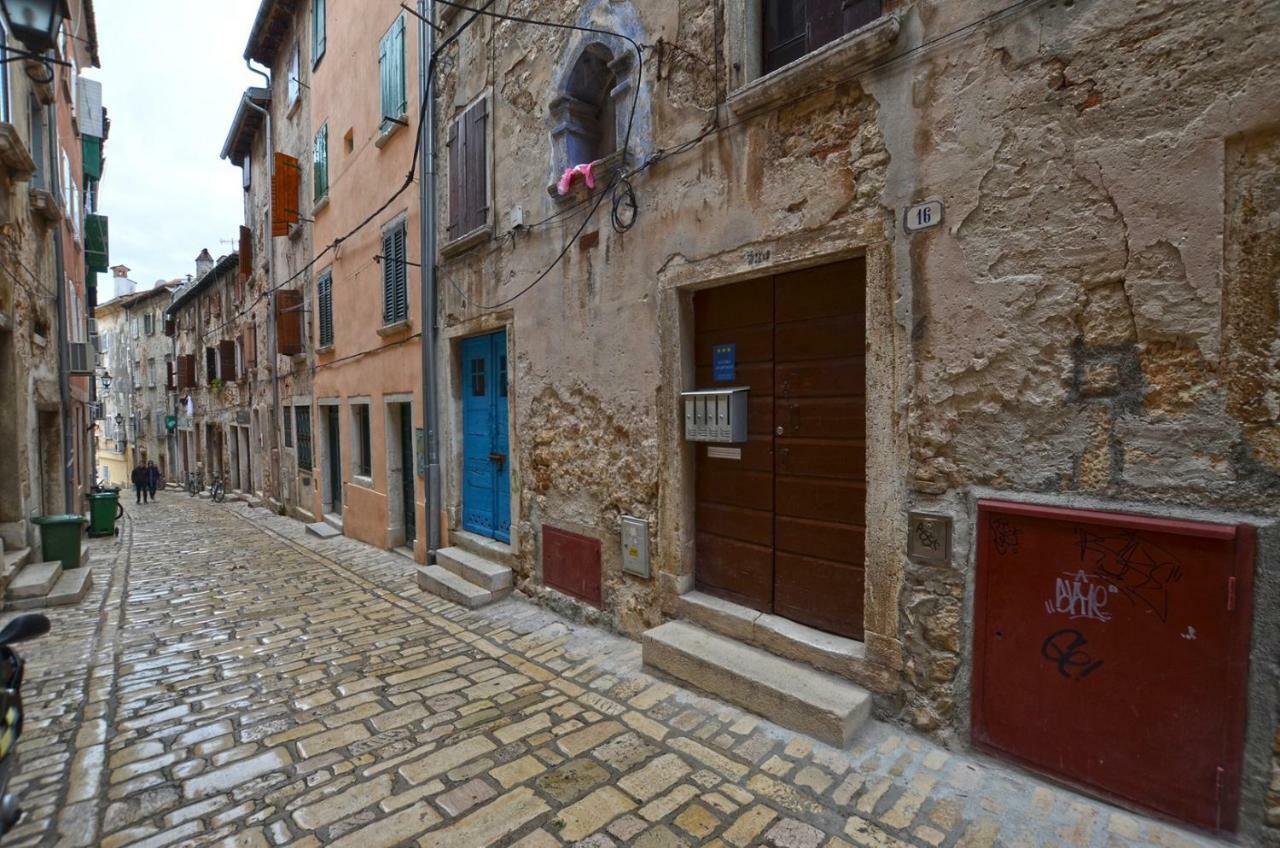 Ferri 16 Studio Rovinj Bagian luar foto
